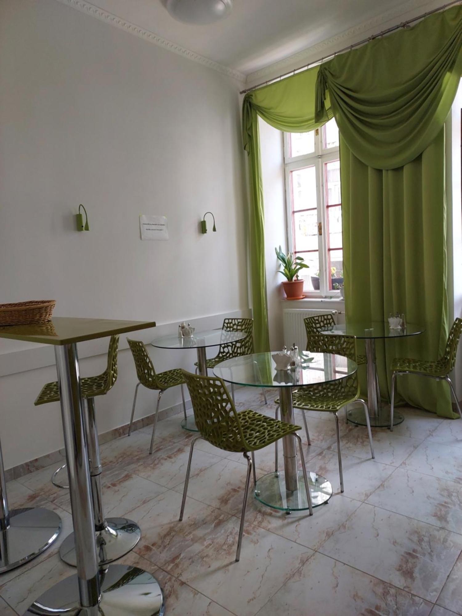 קרלובי וארי Hotel Asila מראה חיצוני תמונה