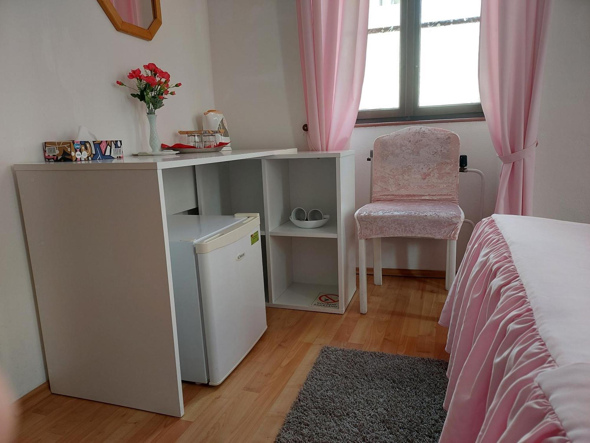 קרלובי וארי Hotel Asila מראה חיצוני תמונה